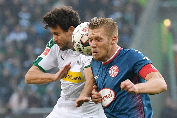 里程碑！亚历山大生涯总得分突破12000分大关